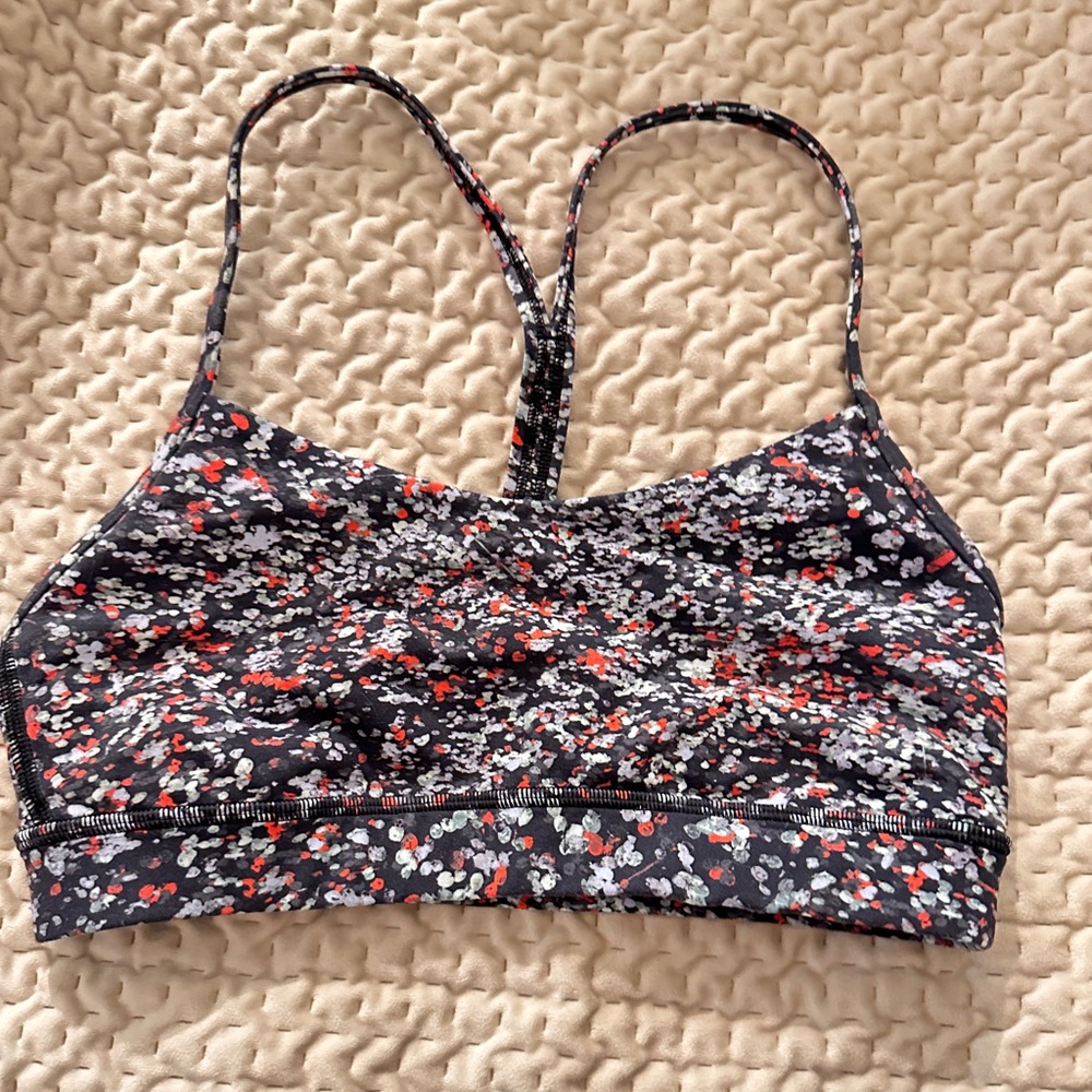 Lululemon Nulu Flow Bra size 6